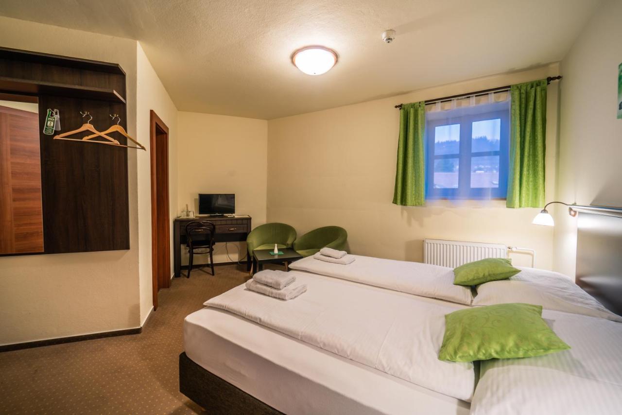 Hotel Koruna Prachatice Ngoại thất bức ảnh