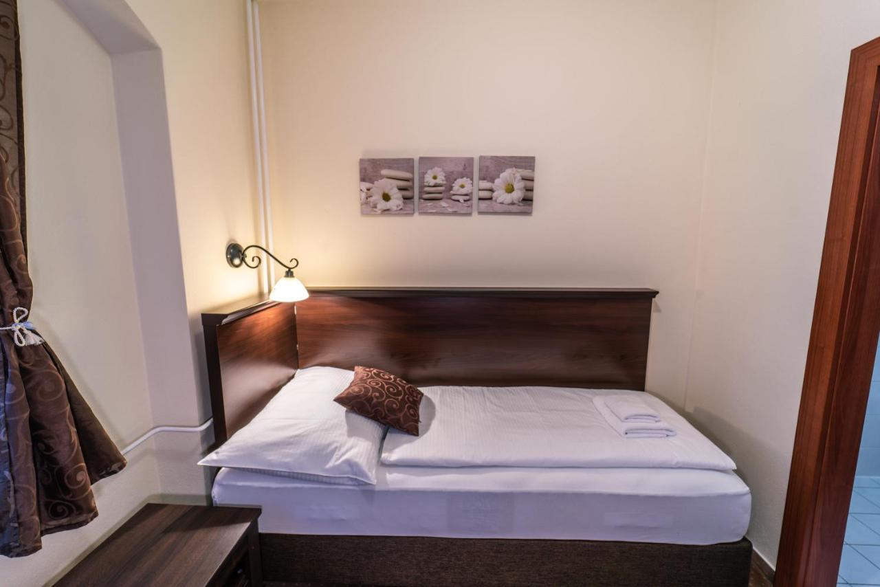 Hotel Koruna Prachatice Ngoại thất bức ảnh